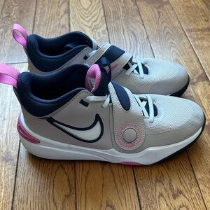 Nike Kids' Gray and Pink Athletic Sneakers